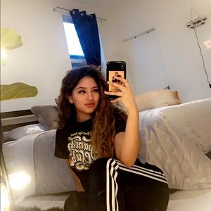 Meet your Posher, Joshi